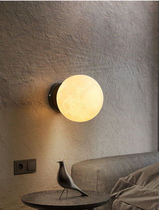 Lourdes - Stylish Minimalist Floor Lamp with Moon-Inspired Design