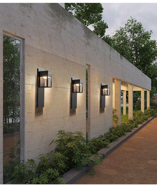 Deacon -Retro Sconce Outdoor Wall Light