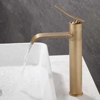 Basilio - Retro Modern Hot & Cold Single Lever Basin Tap