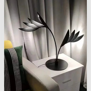 Flamingo - Designer Leaf Shaped Minimalist Floor Lamp