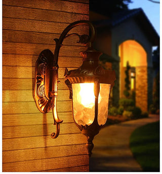Julius - Single Head Classic Ripple Glass Outdoor Courtyard Lighting Fixture